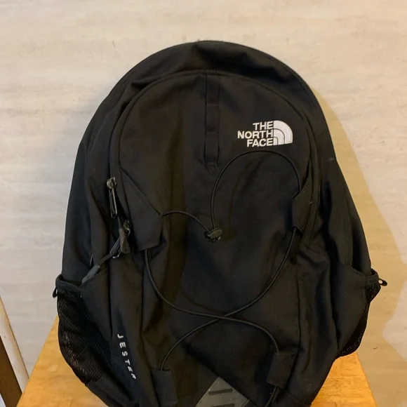 The North Face Black Unisex Jester Backpack with Padded Straps - Picture 2 of 9